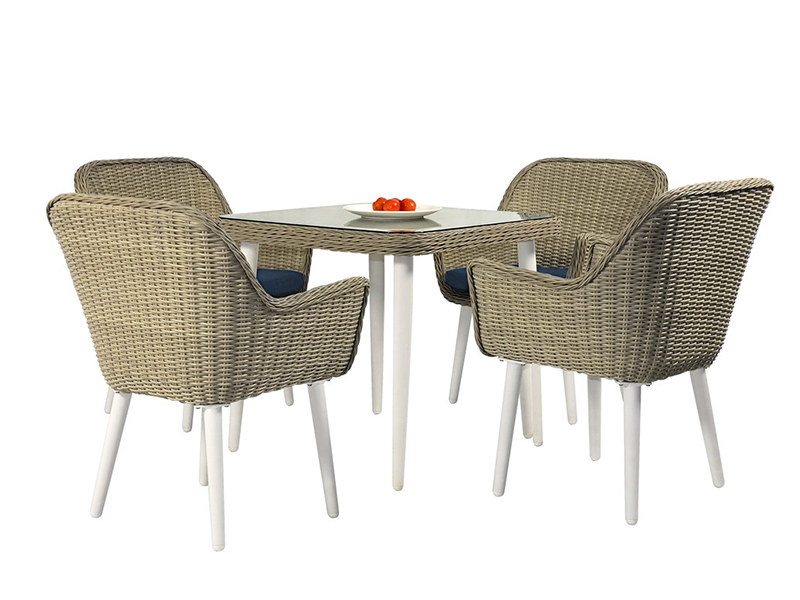 Conjunto de jantar de vime YQR-704